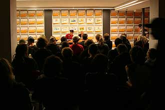 zeitzeuginnenveranstaltung in der buchhandlung hacek